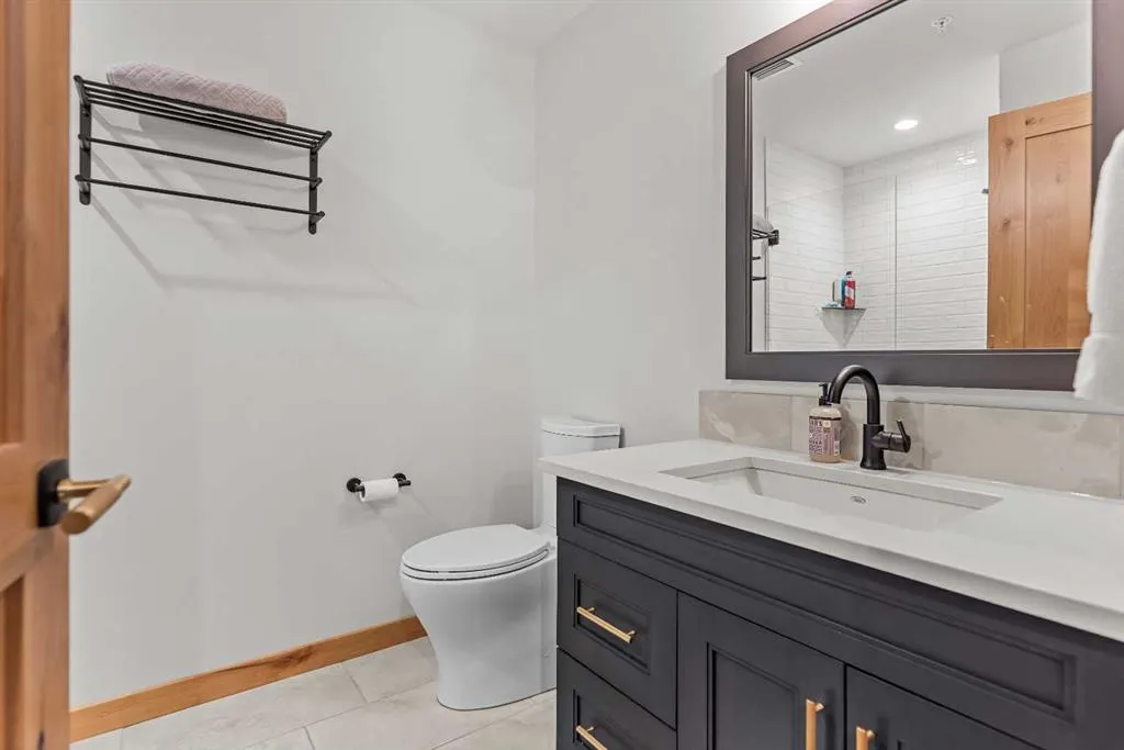 1105 Spring Creek Drive, #202