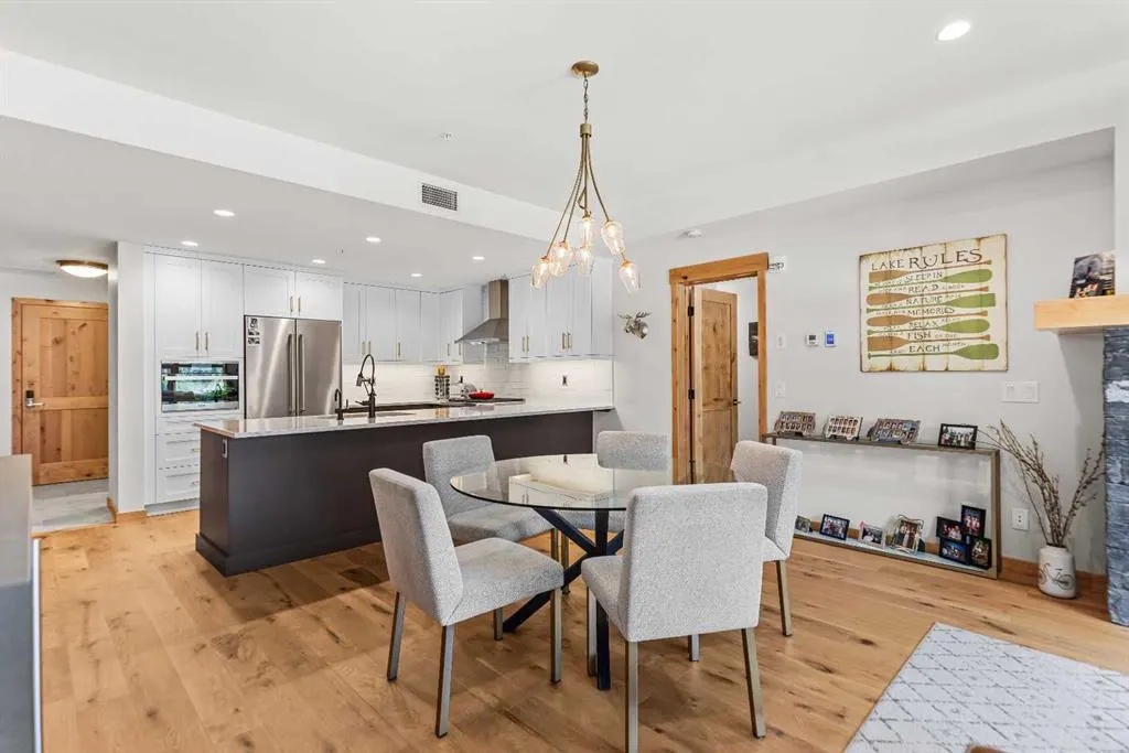 1105 Spring Creek Drive, #202
