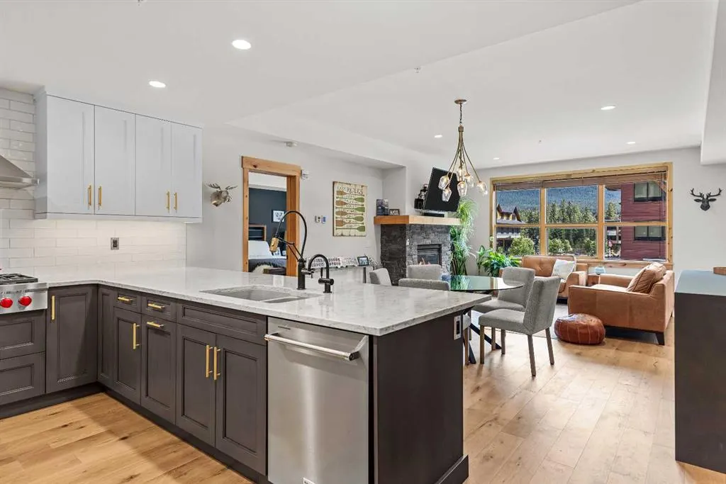 1105 Spring Creek Drive, #202