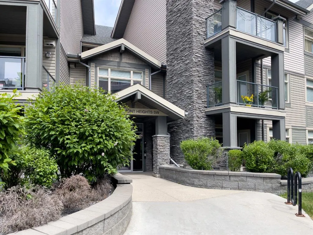 35 Aspenmont Heights SW, #211