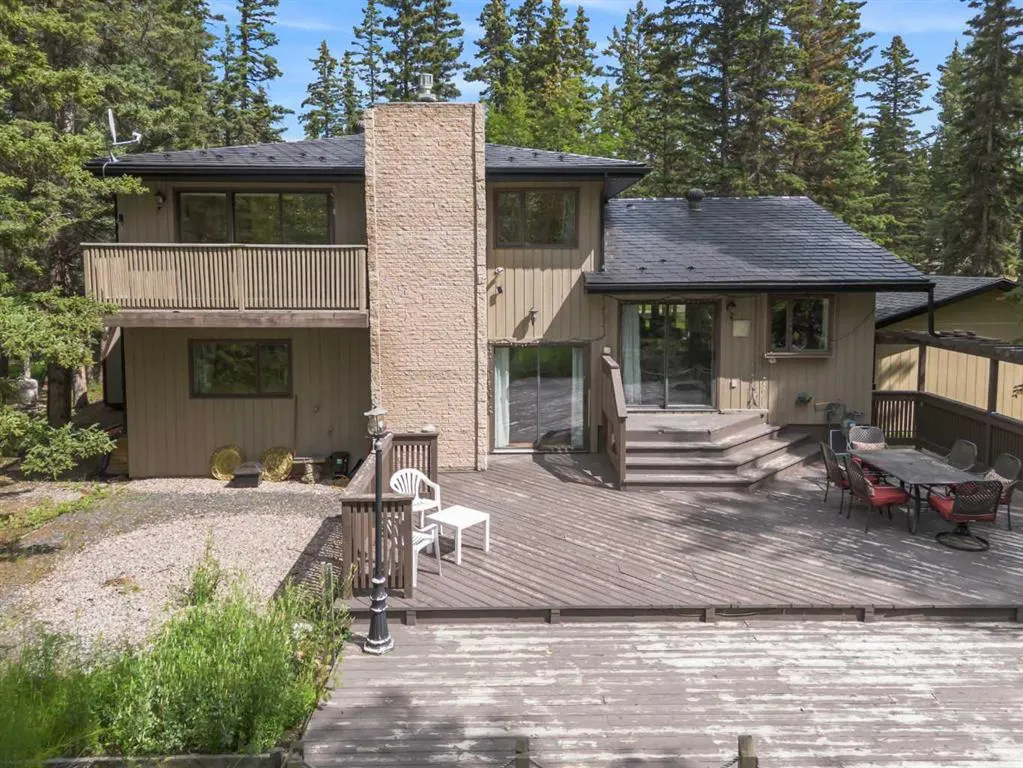 51 Redwood meadows Drive