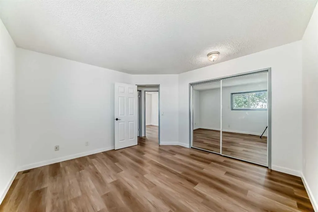 183 Applefield Close SE