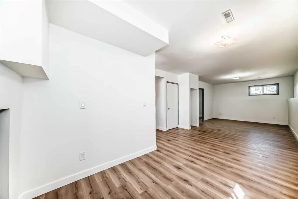 183 Applefield Close SE
