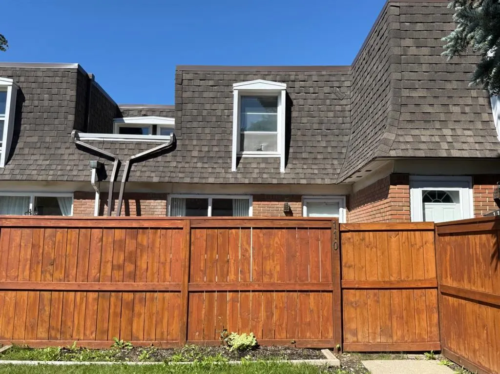 330 canterbury Drive SW, #110
