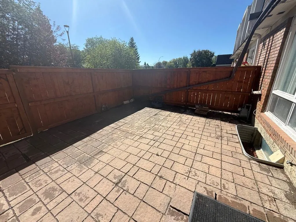 330 canterbury Drive SW, #110