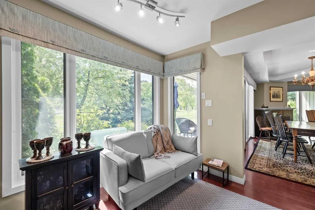 3843 Point Mckay Road NW