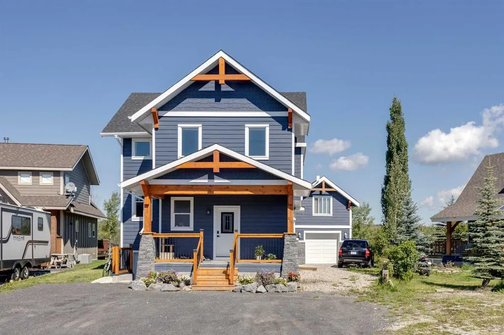 216 Cottageclub Crescent