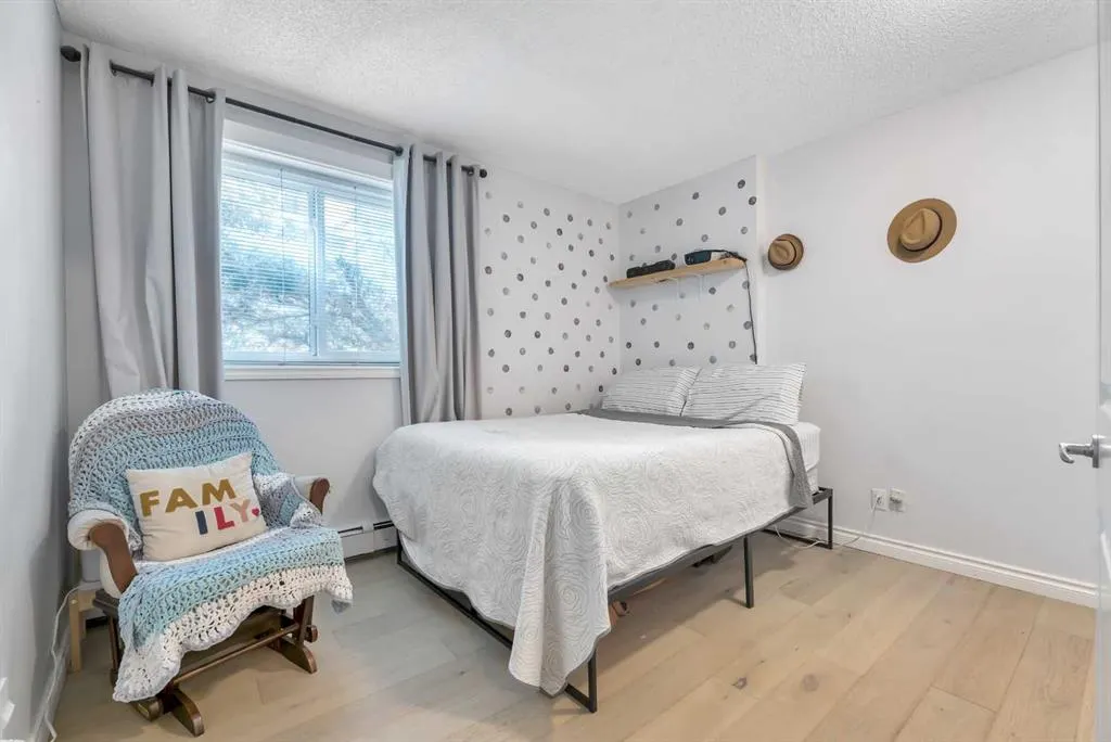 222 5 Avenue NE, #103