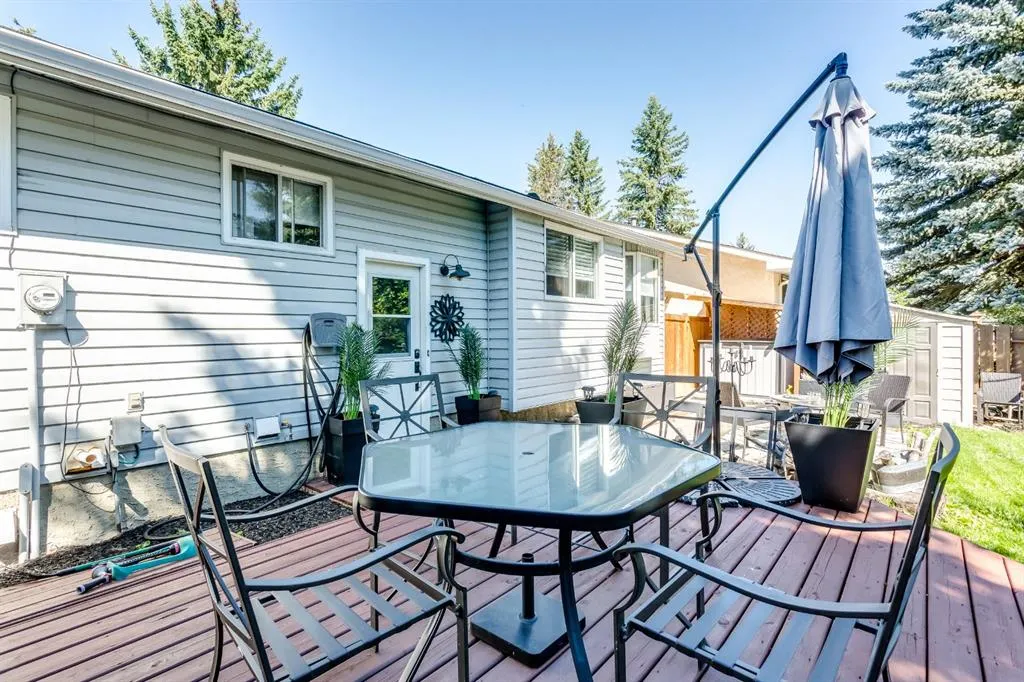 223 Brookpark Drive SW
