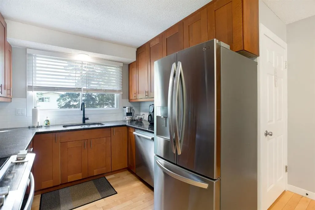 223 Brookpark Drive SW