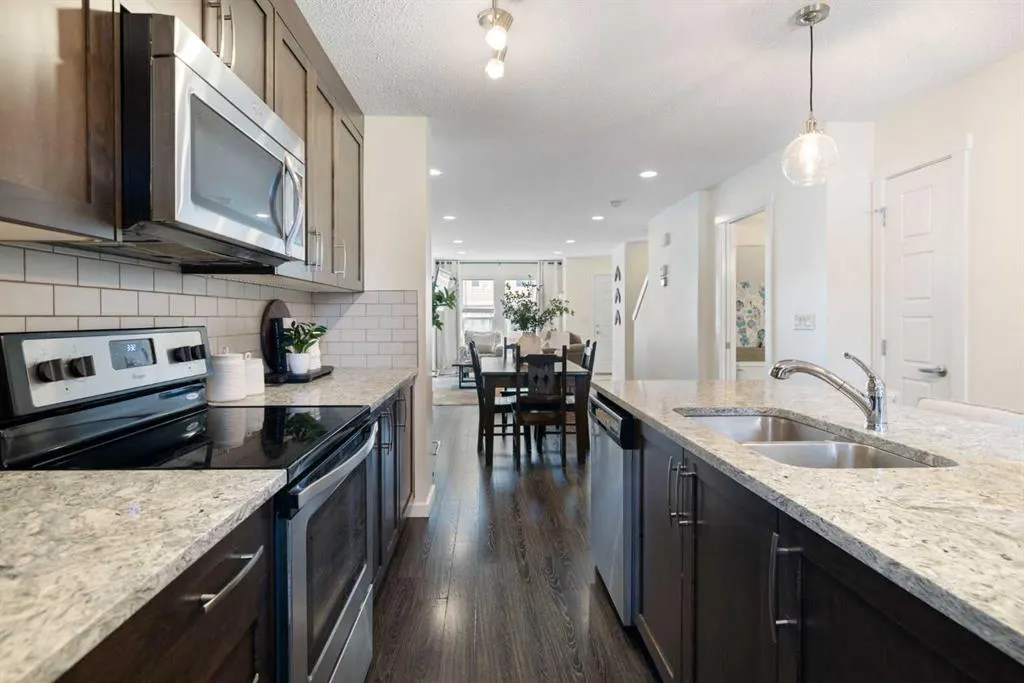 2400 Ravenswood View SE, #515