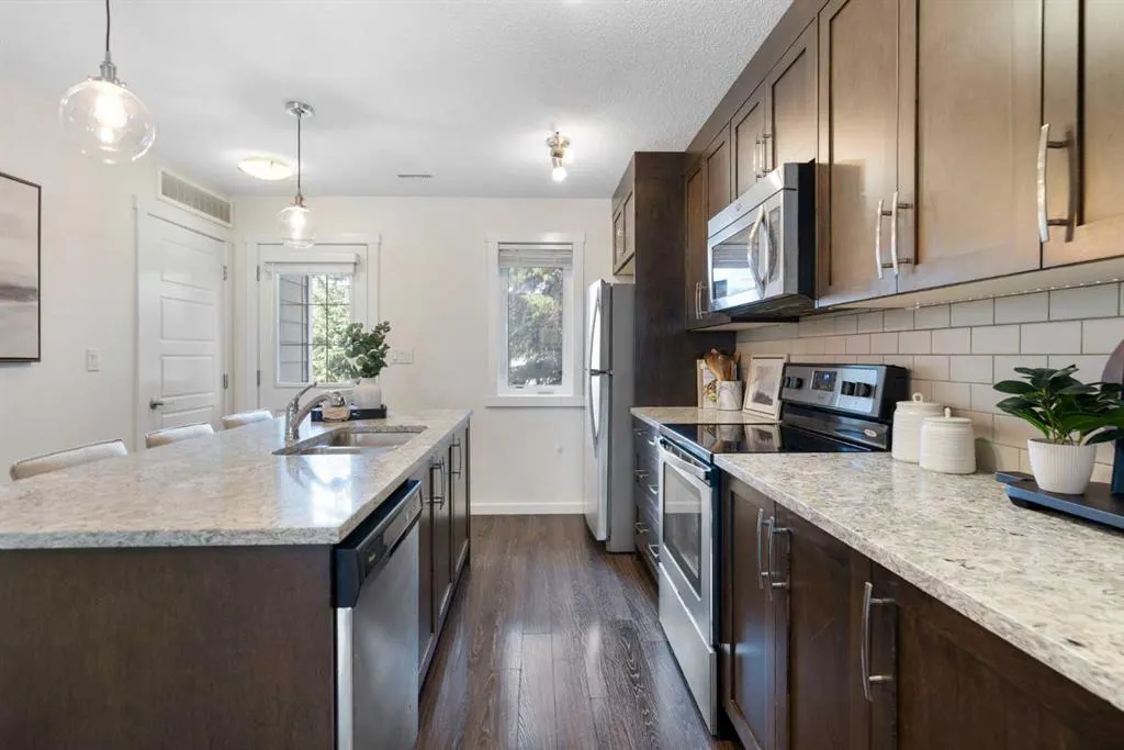 2400 Ravenswood View SE, #515