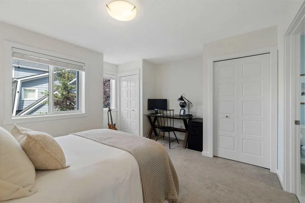 2400 Ravenswood View SE, #515