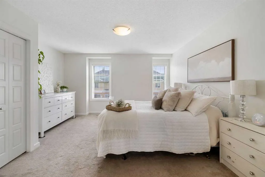 2400 Ravenswood View SE, #515