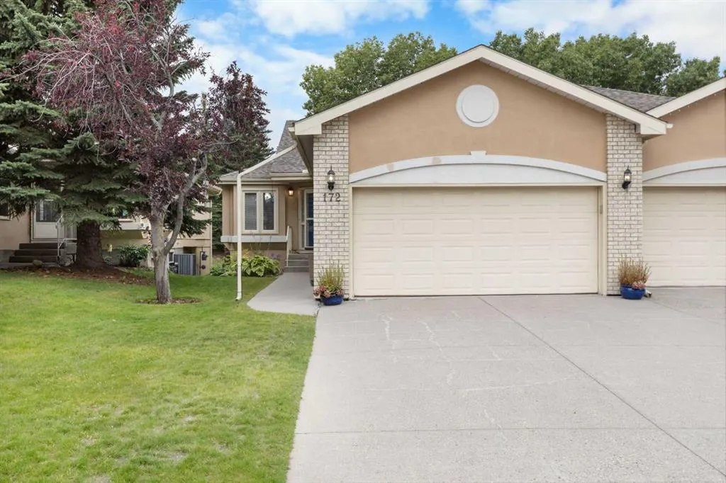 172 Christie Park Manor SW