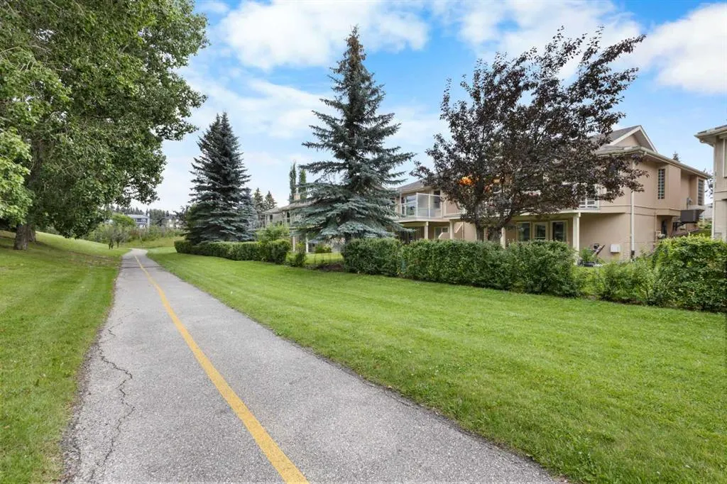 172 Christie Park Manor SW