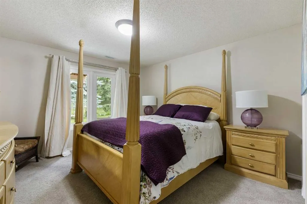 172 Christie Park Manor SW