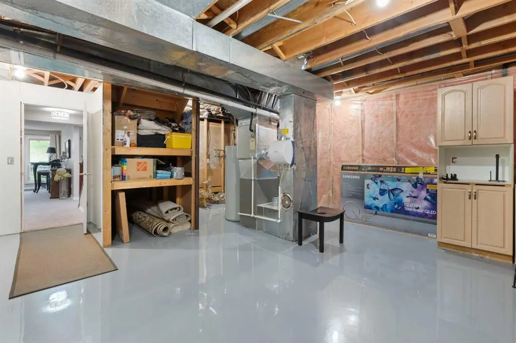 172 Christie Park Manor SW
