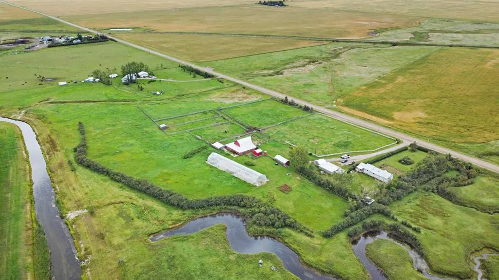 270180 Township Road 250