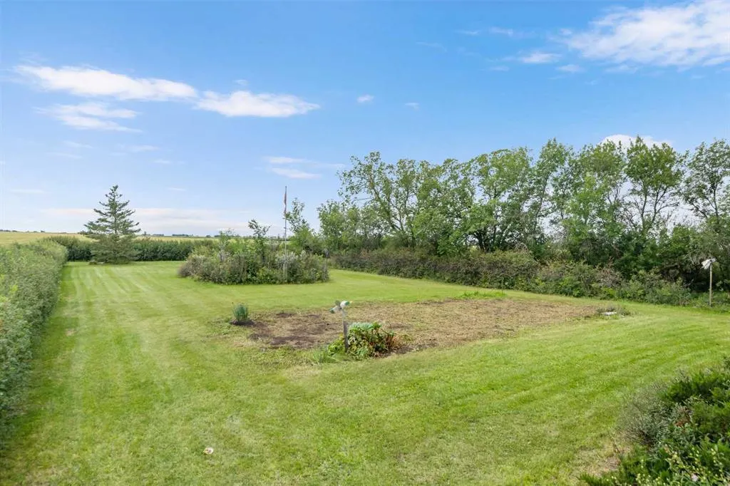 270180 Township Road 250