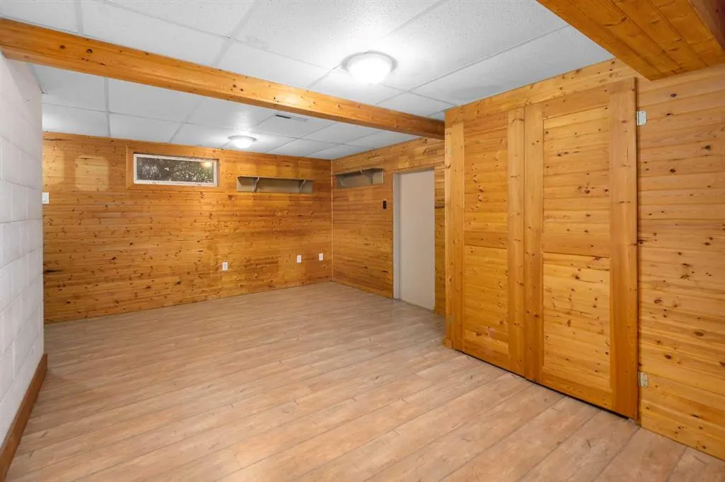 270180 Township Road 250