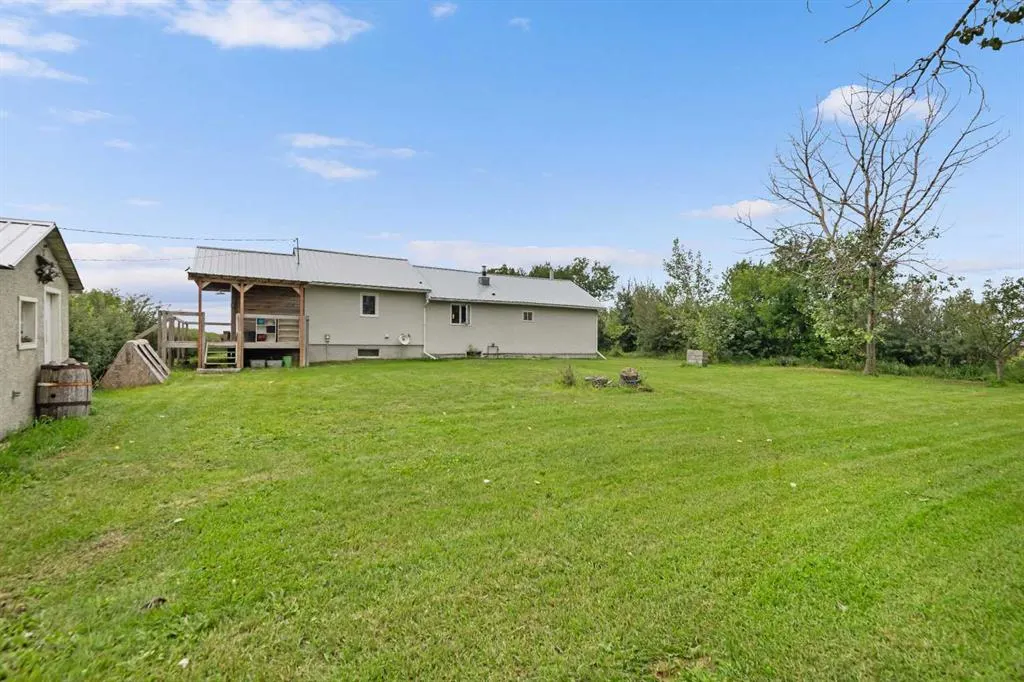 270180 Township Road 250