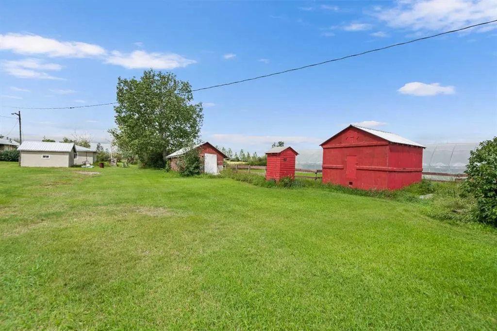 270180 Township Road 250