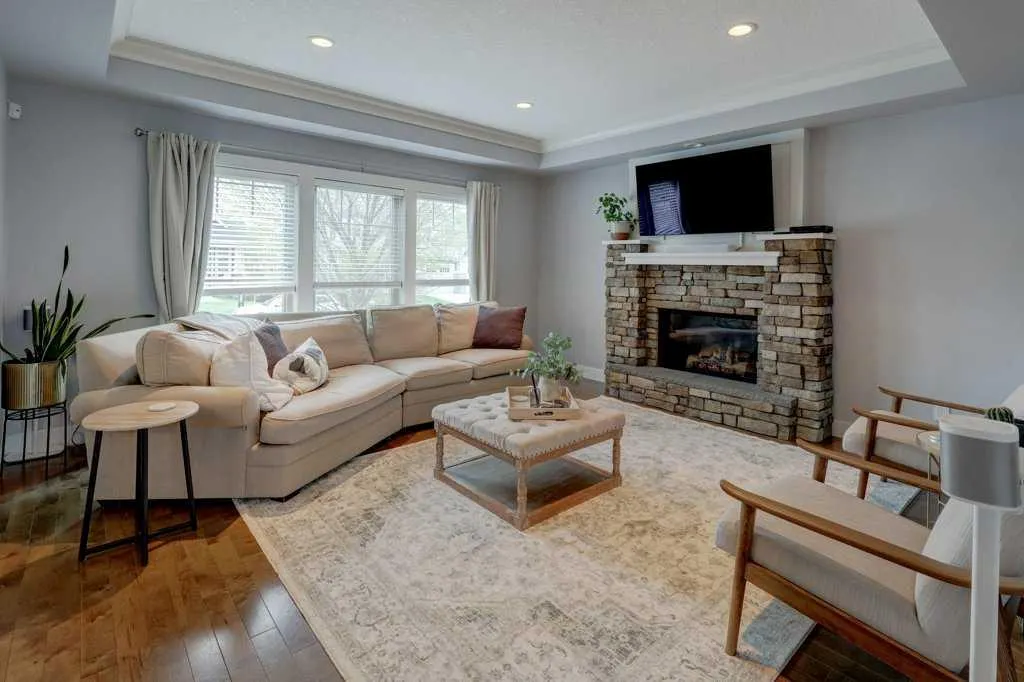 1138 Coopers Drive SW