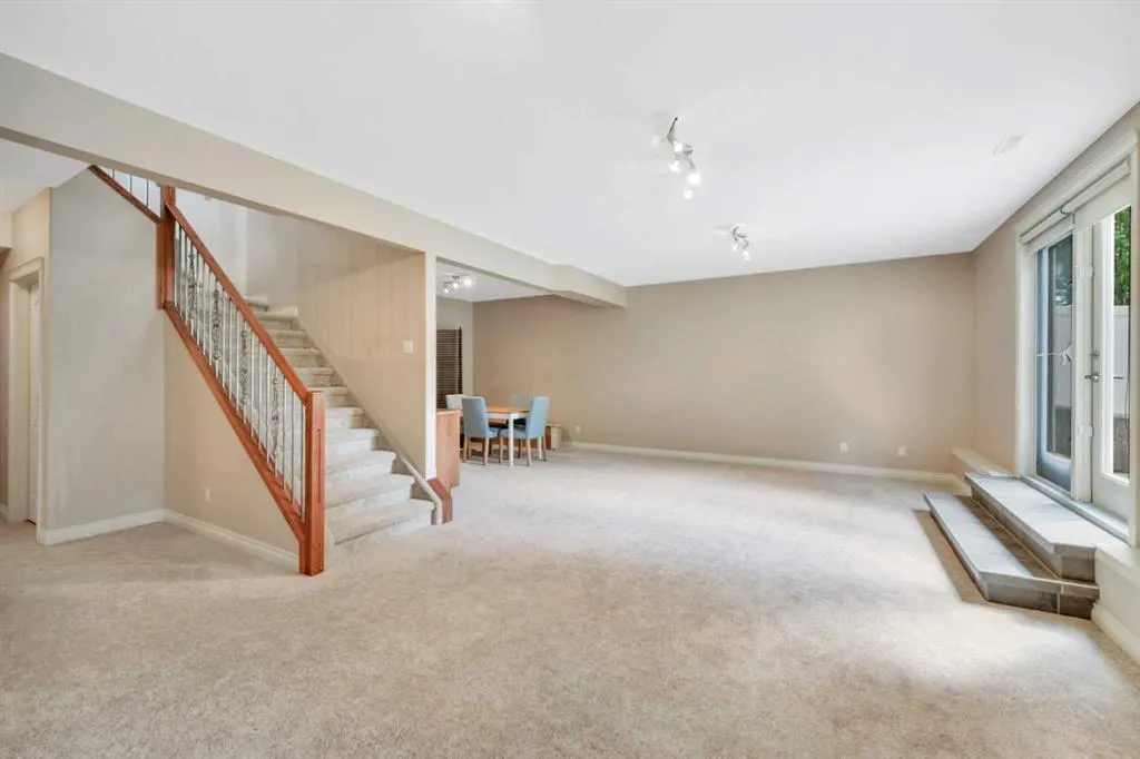 222 200 Ramage Close