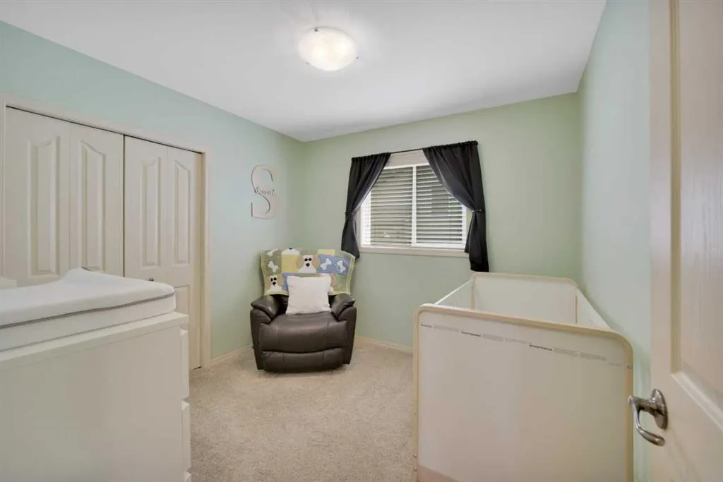 222 200 Ramage Close