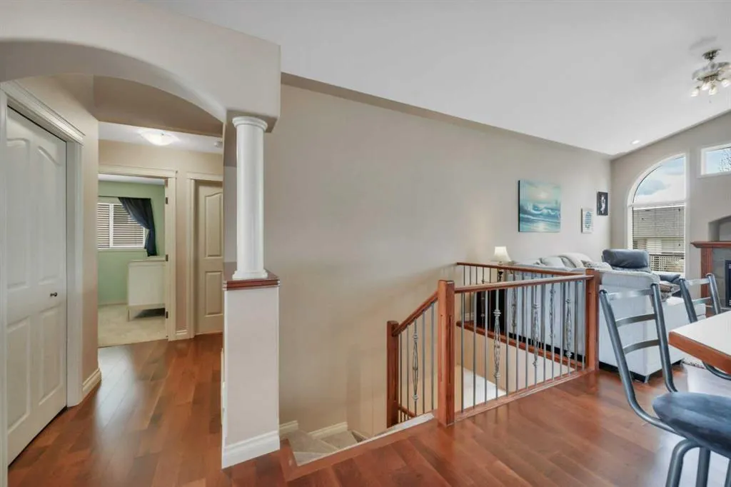 222 200 Ramage Close