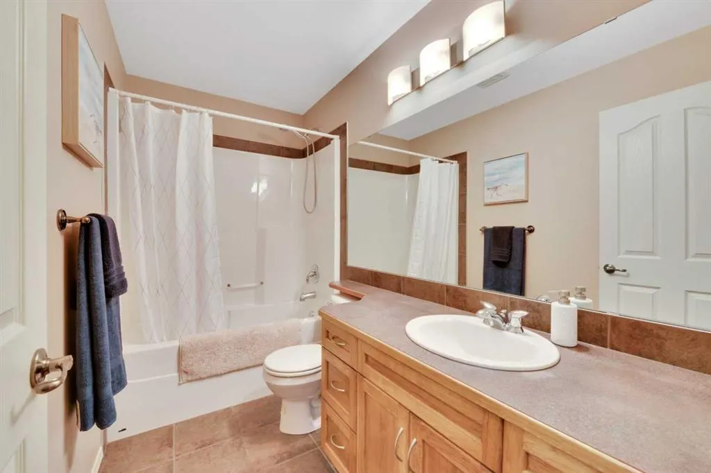 222 200 Ramage Close