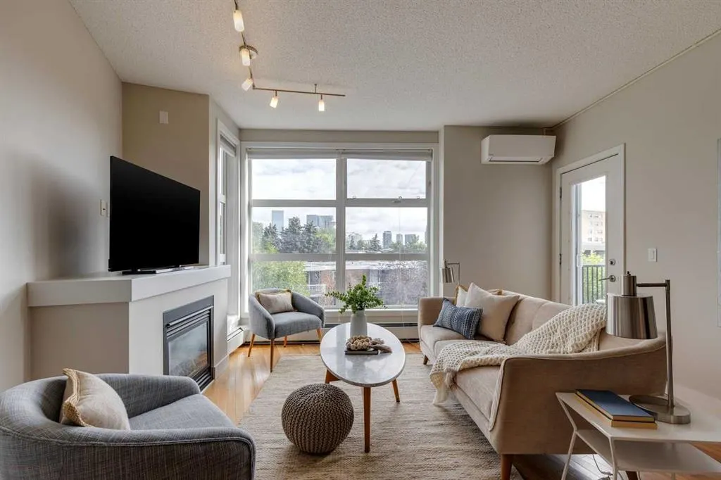315 24 Avenue SW, #404