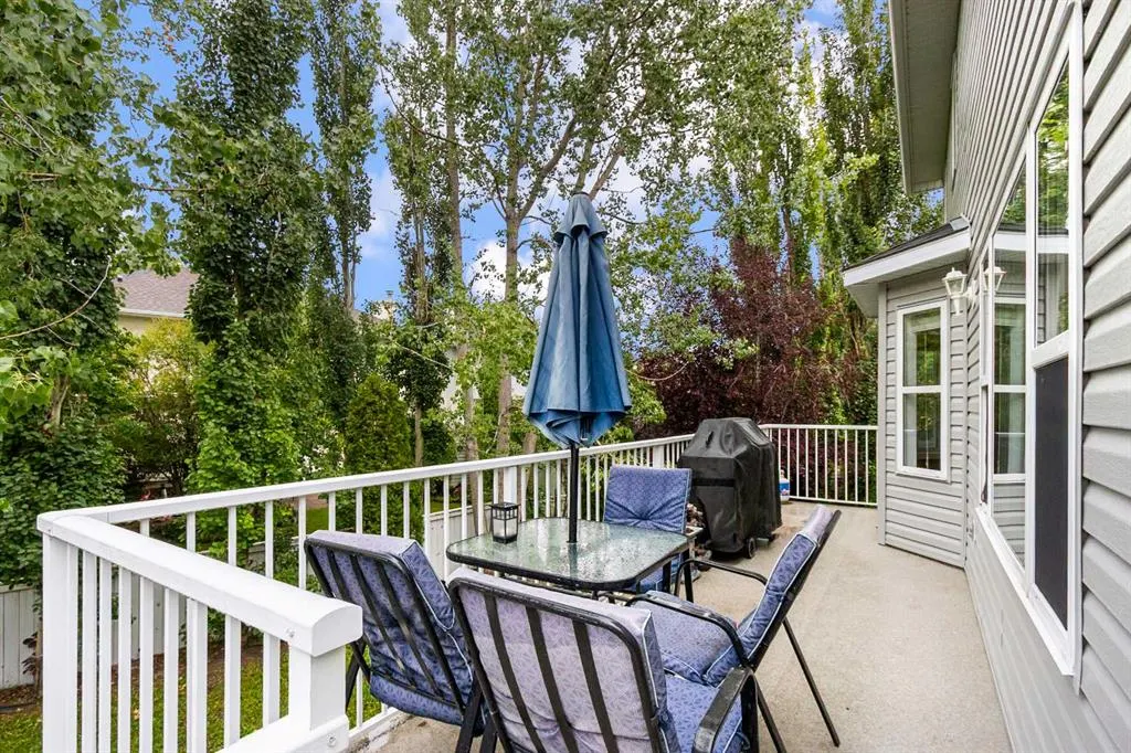 336 Waterstone Place SE