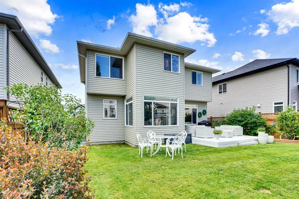 117 Hawkmere Place