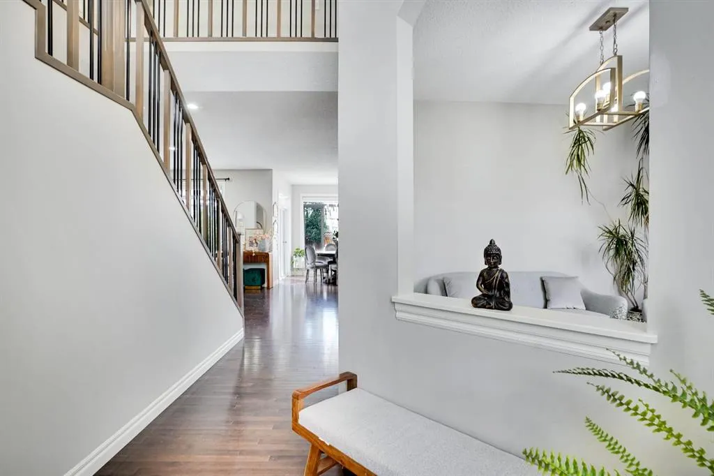 117 Hawkmere Place