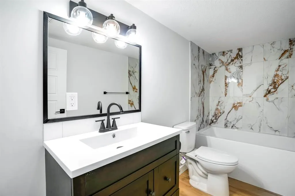 264 Penbrooke Close SE