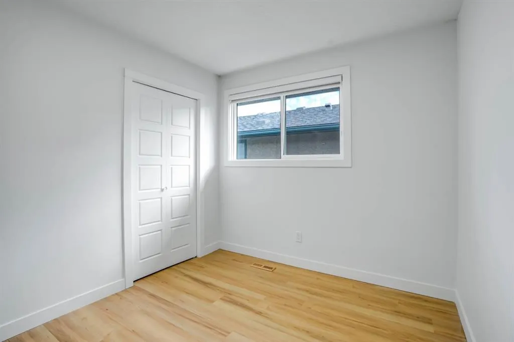 264 Penbrooke Close SE