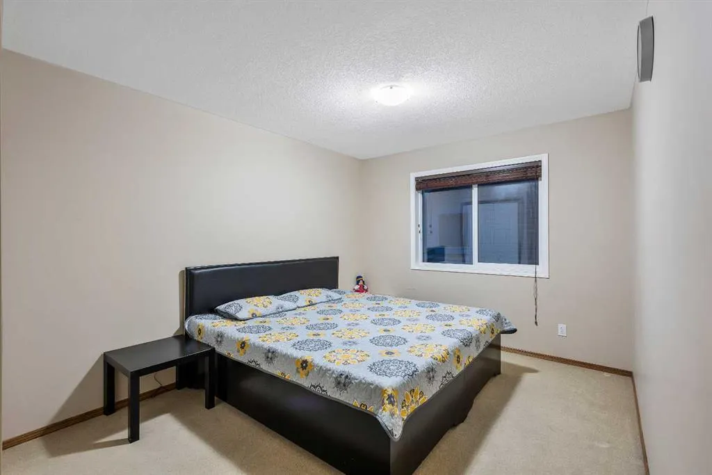 213 Hawkmere Close