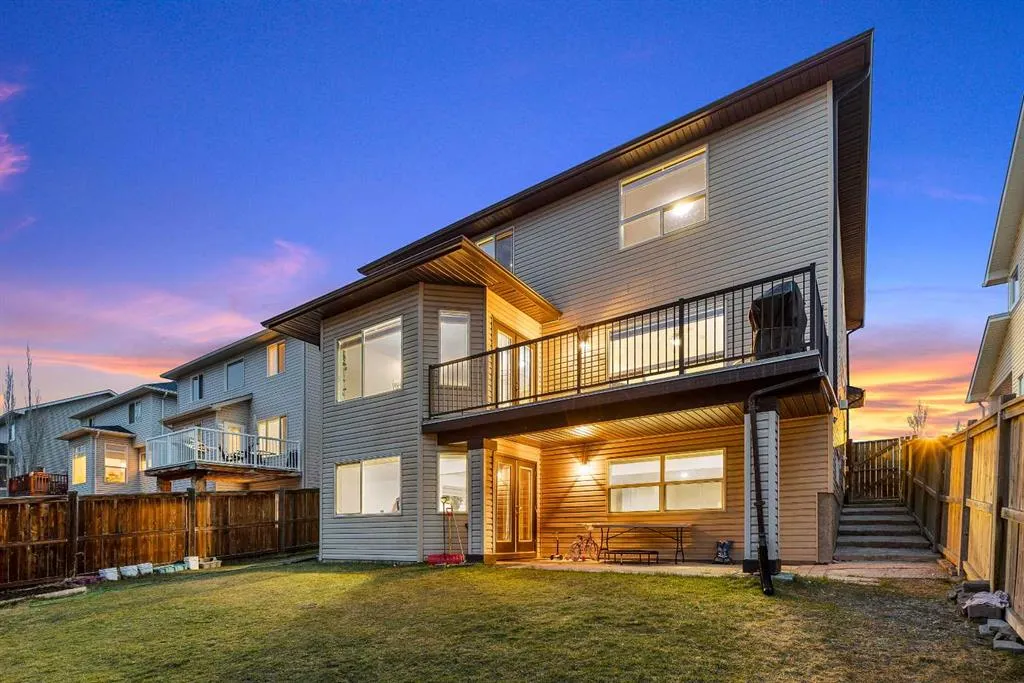 213 Hawkmere Close