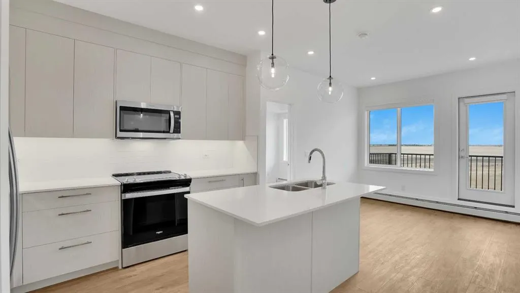 6 Merganser Drive W, #4415