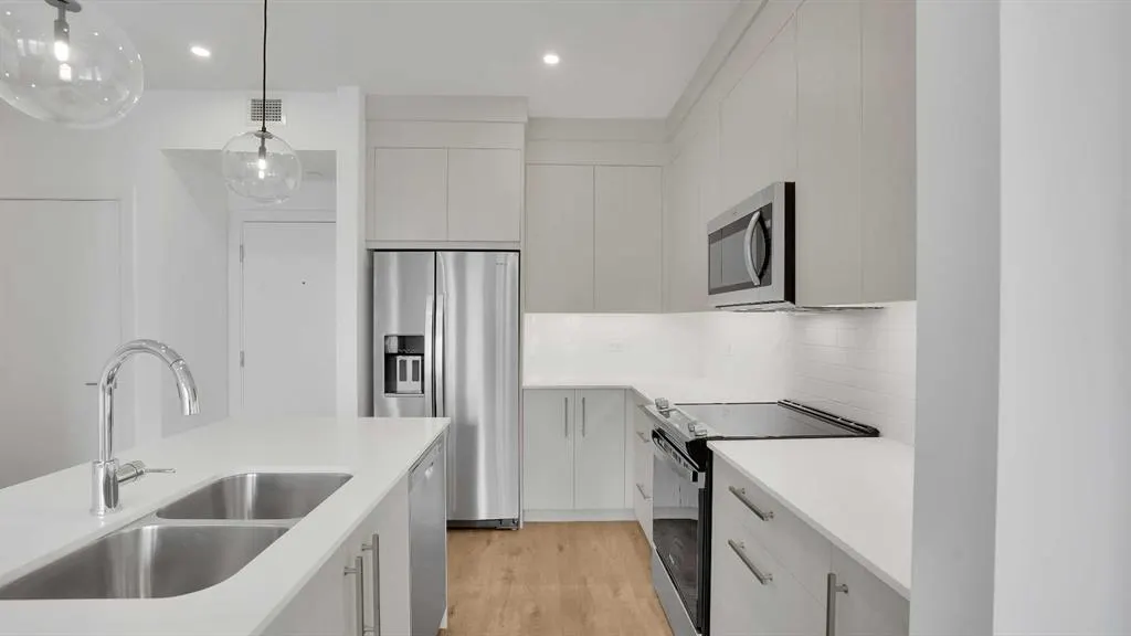 6 Merganser Drive W, #4415