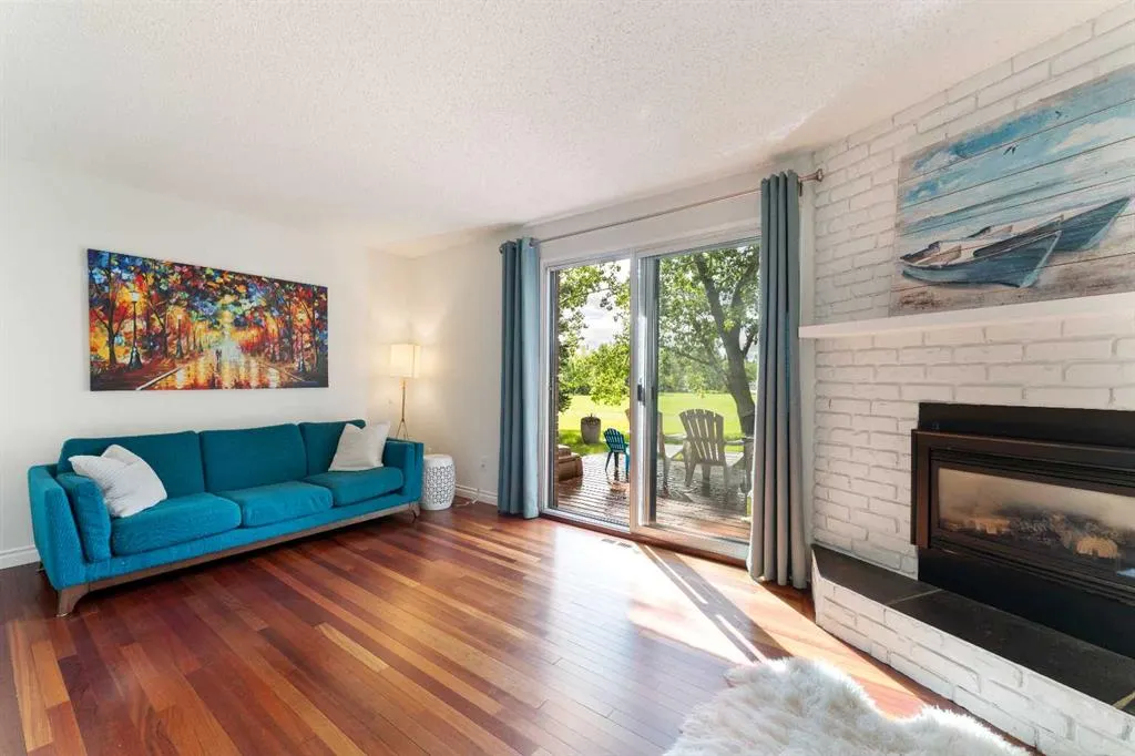 803 Varsity Estates Drive NW, #10