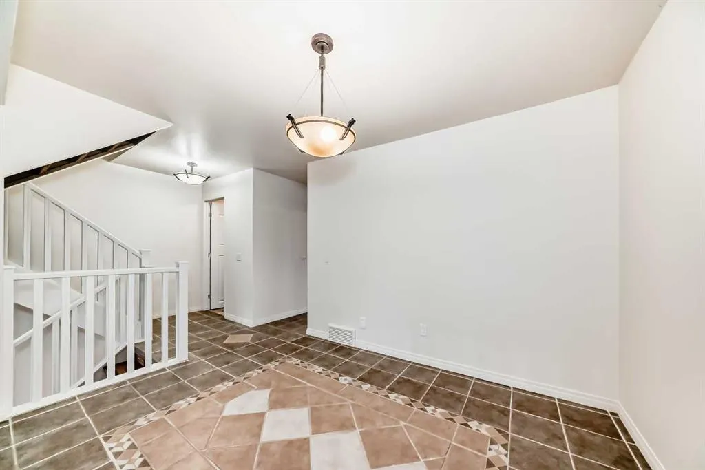185 Woodridge Drive SW, #39