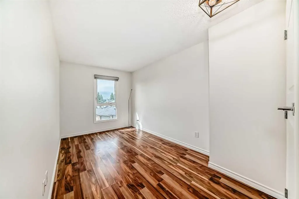 185 Woodridge Drive SW, #39