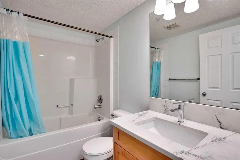 43 Country Village Lane NE, #2105
