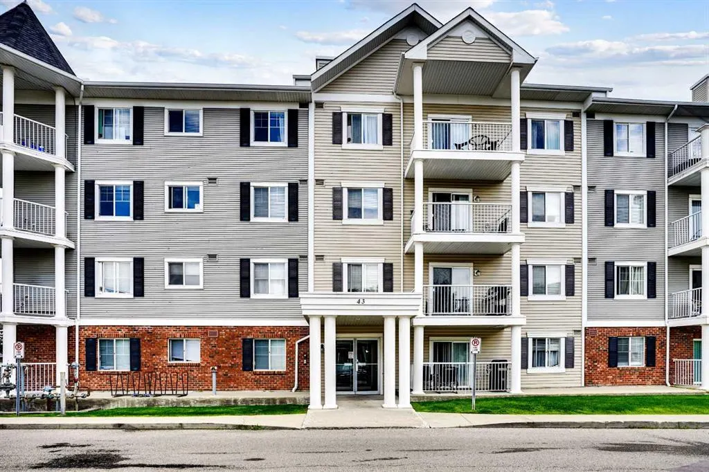 43 Country Village Lane NE, #2105