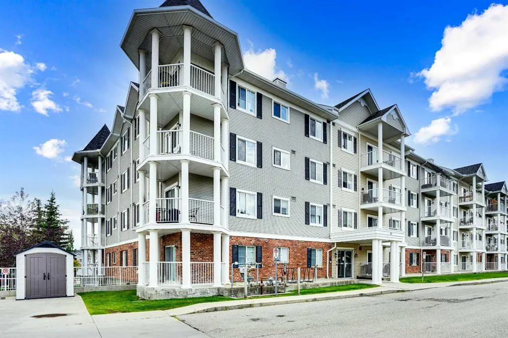 43 Country Village Lane NE, #2105