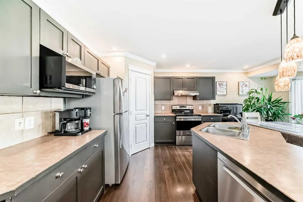 14 Cranfield Crescent SE