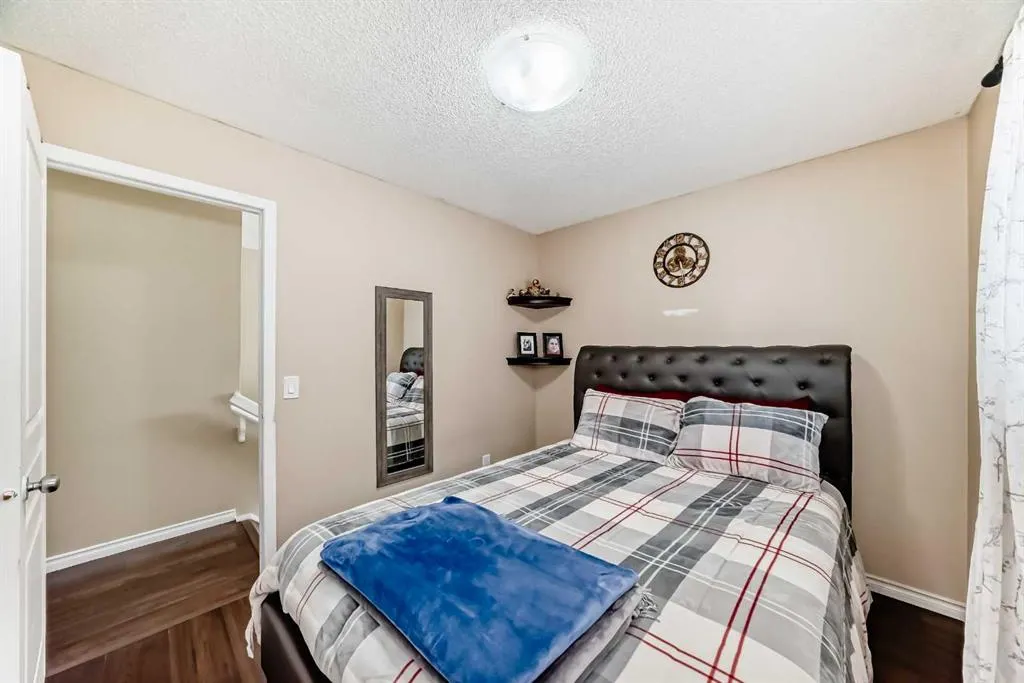 14 Cranfield Crescent SE